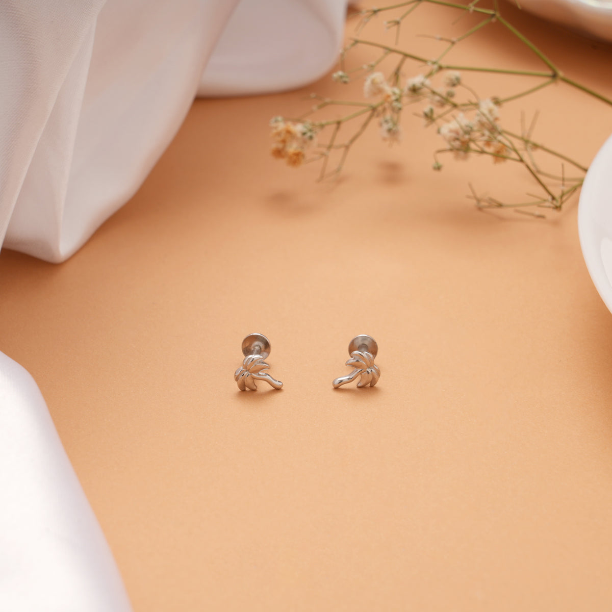 Tiny Tree Motif Silver Stud