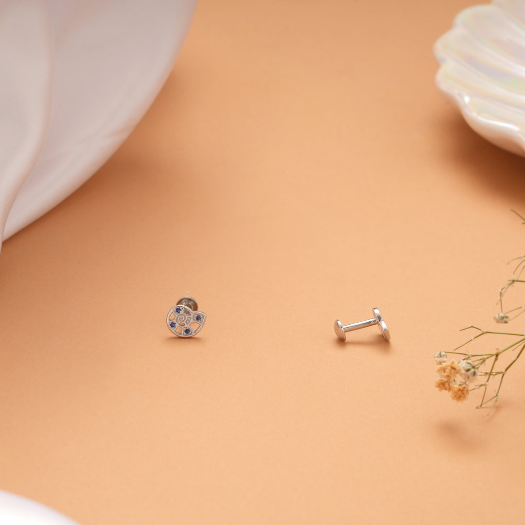 Simple Blue Stone Twisted Silver Stud