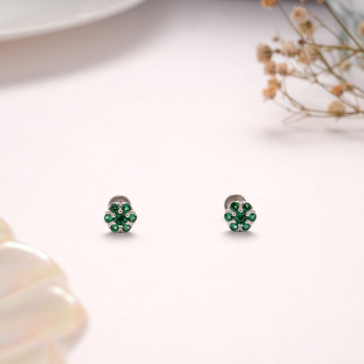 Bright Green Stone Blossom Silver Stud