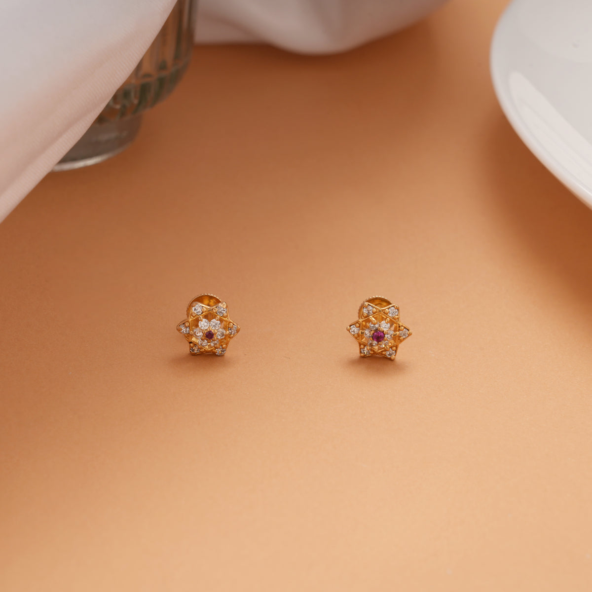 Star Pattern Stone Golden Stud