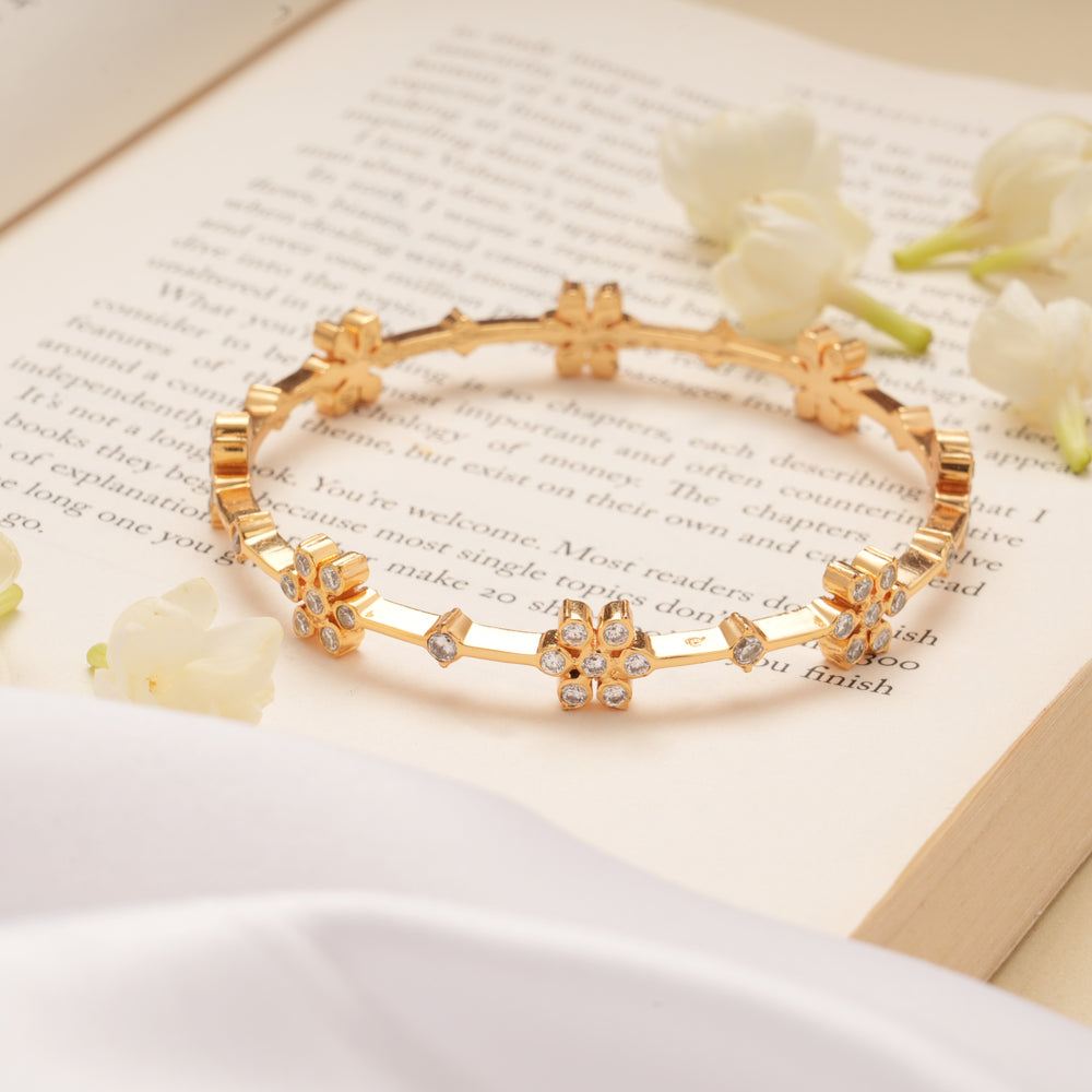 Sparkling Flower with Emerald Stone Swarovski Golden Bangles