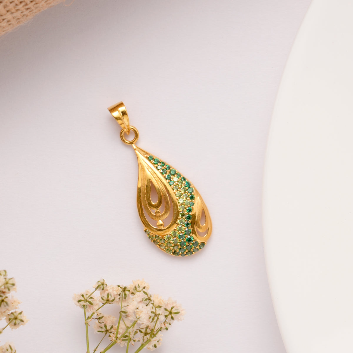 Teardrop Leaf Design Golden Pendant