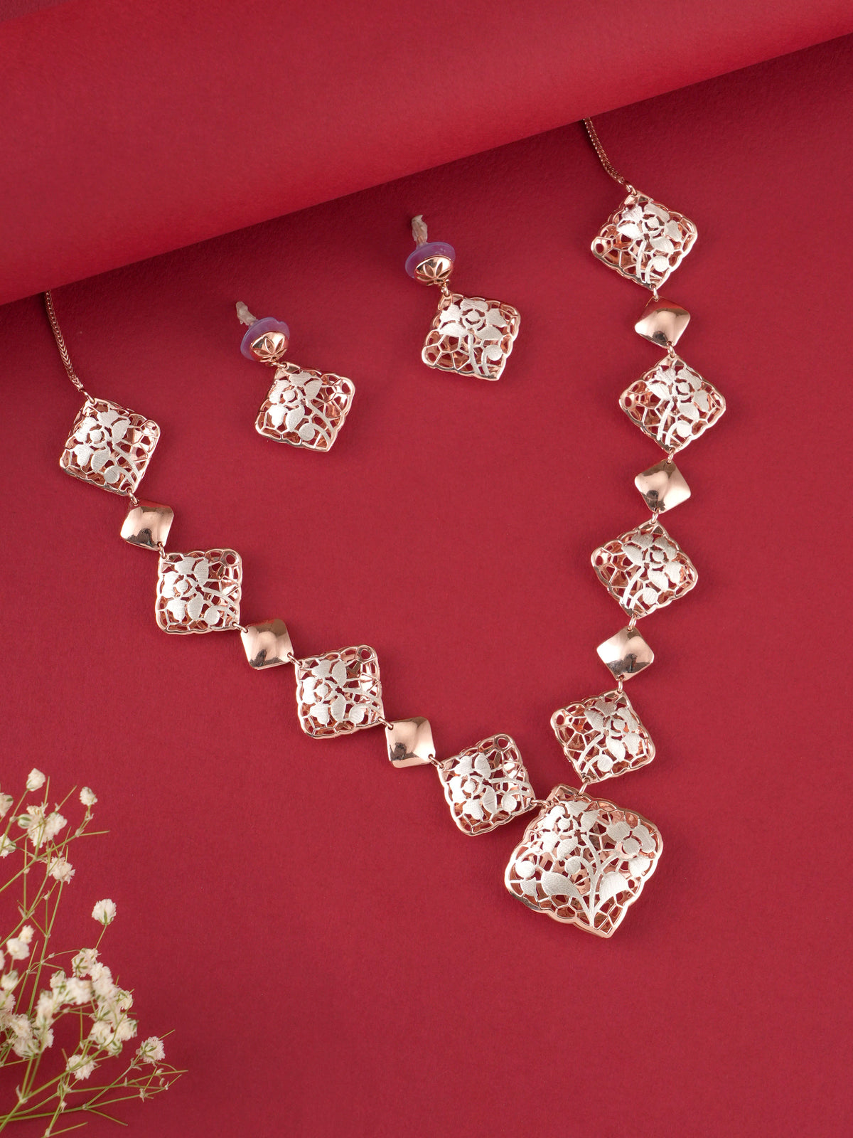 Rhombus Shaped Turkish Necklace