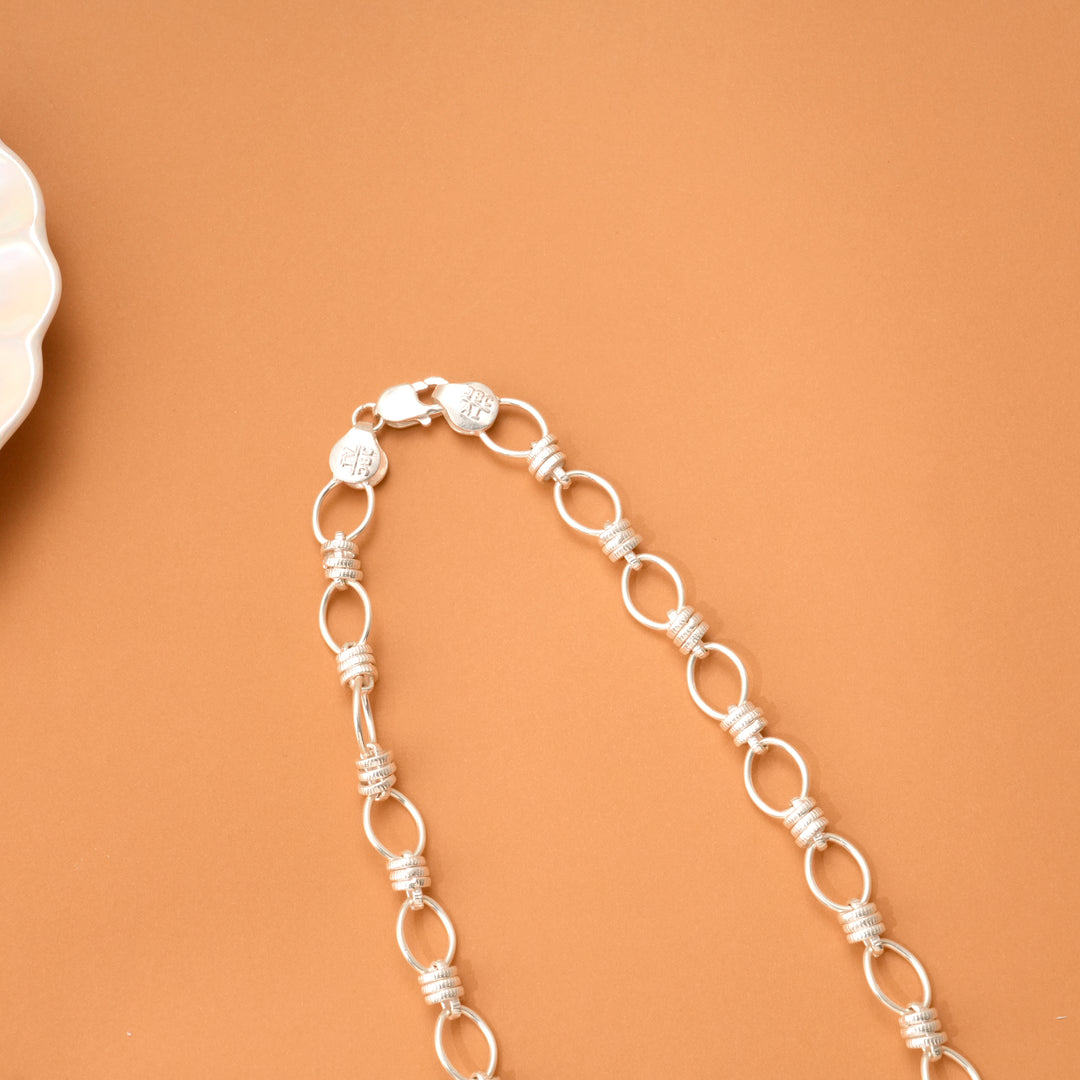 Modern Oval Links Silver Chain
