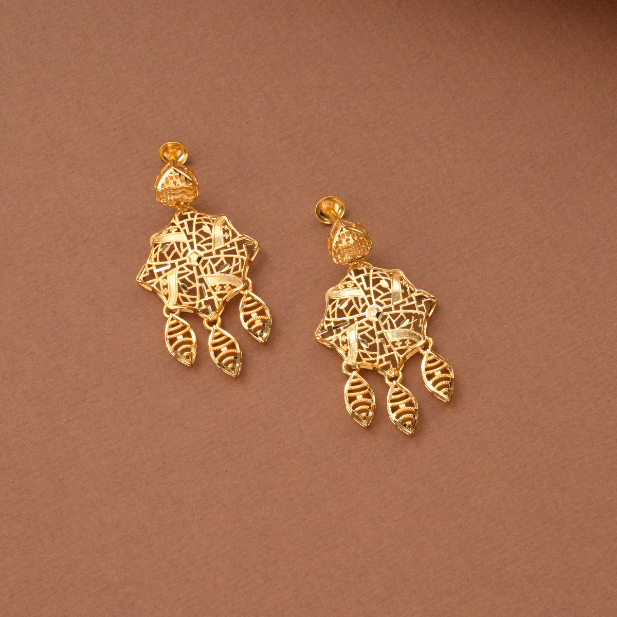 Blossom Floral Casting Golden Necklace Set