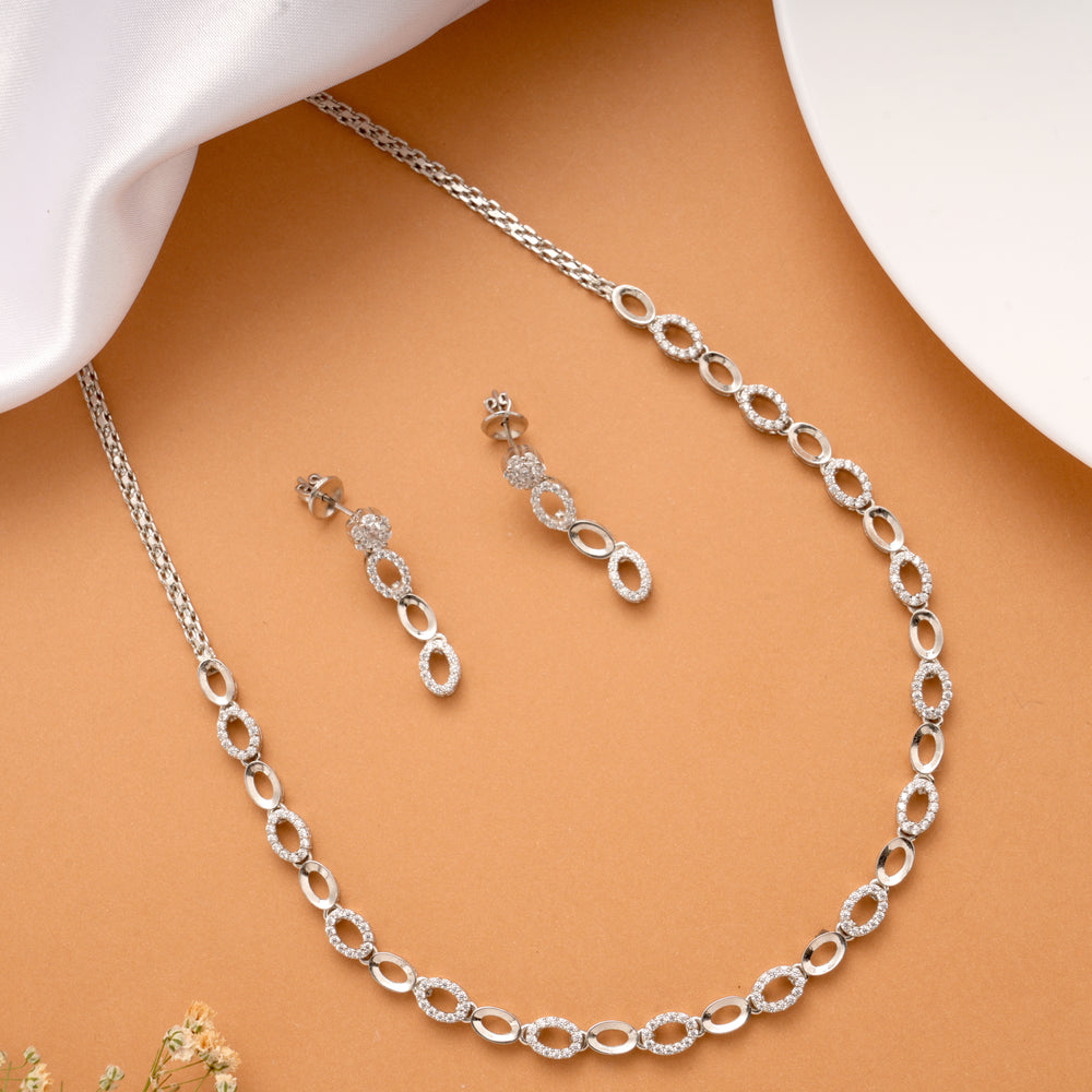 Sparkling Oval Design Link Stone Silver Necklace Set
