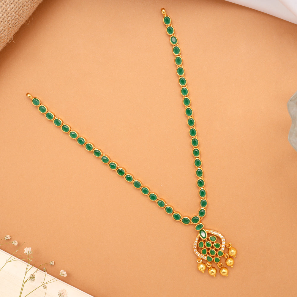 Green Emerald Stone Pendant Golden Necklace