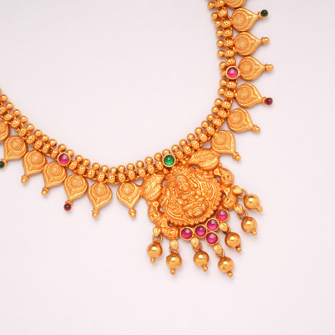 Traditional Leaf Pattern Lakshmi Pendant Golden Necklace