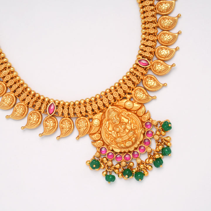 Nagas Matte Lakshmi Pendant Leaf Necklace