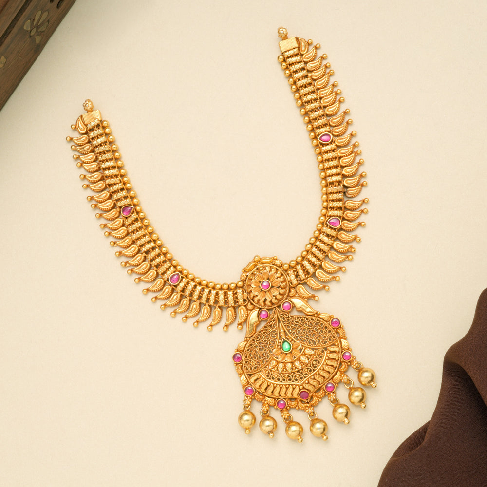 Elegant Floral Design Gold Plated Drops Necklace