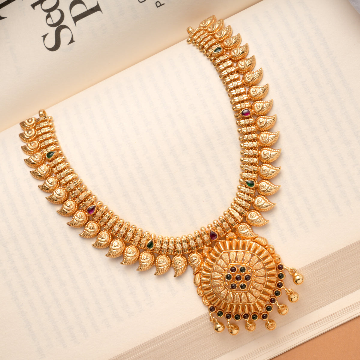 Classic Mango Design Tear Drop Design Golden Necklace