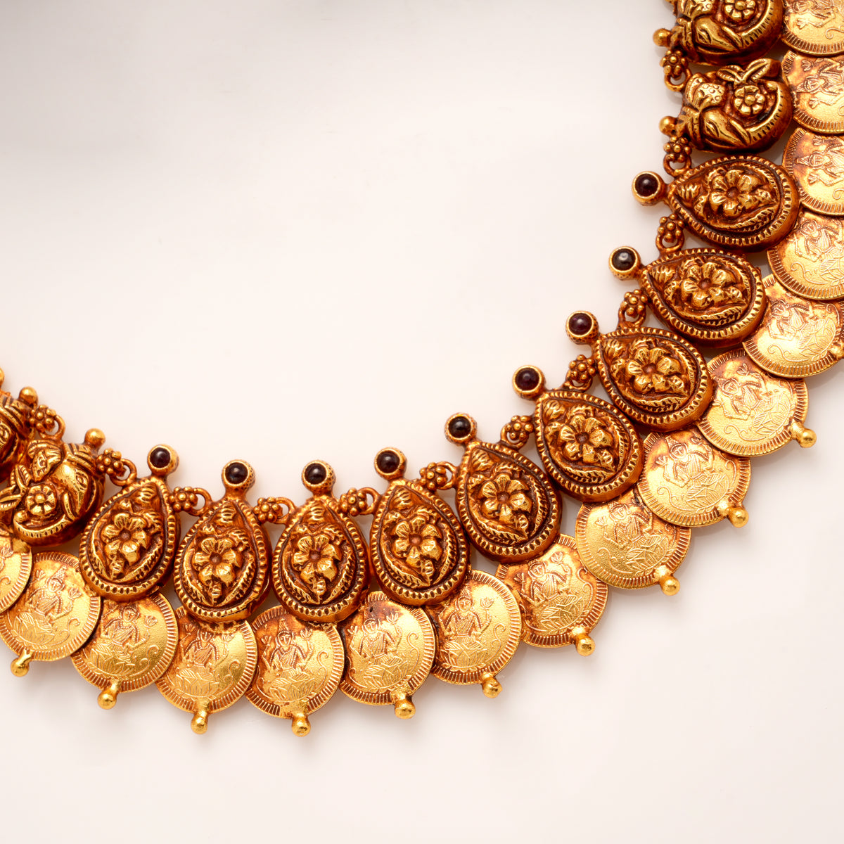 Antique South Indian Golden Choker Necklace