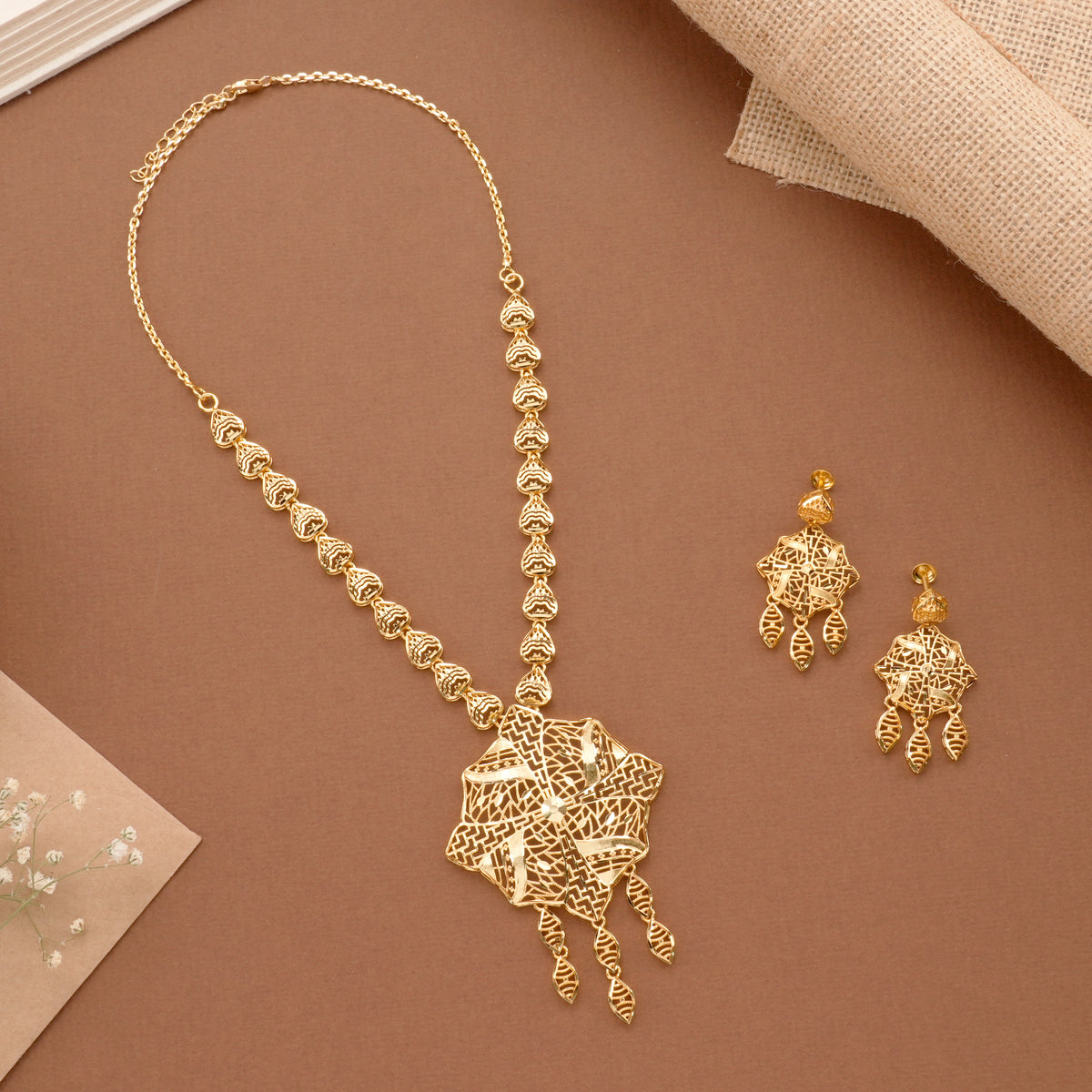 Blossom Floral Casting Golden Necklace Set