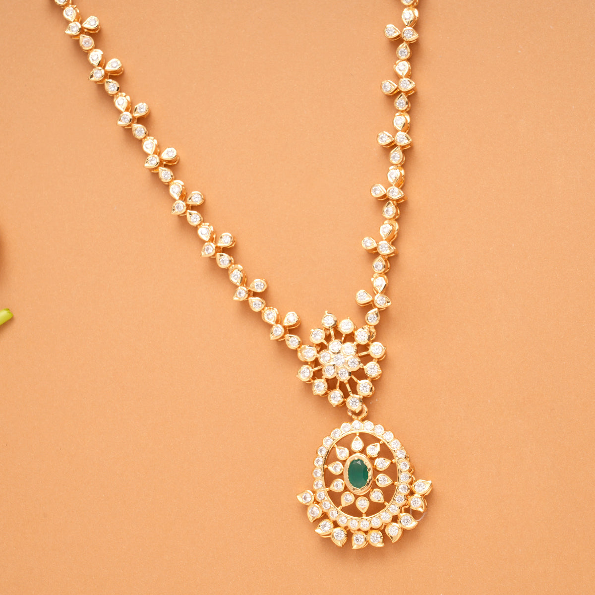 Blooming Flower Emerald White Stone Golden Necklace