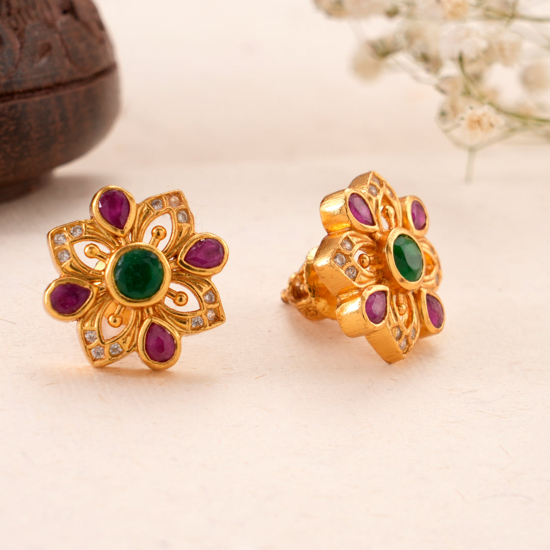 Floral Design Emerald and Ruby Kundan Stud