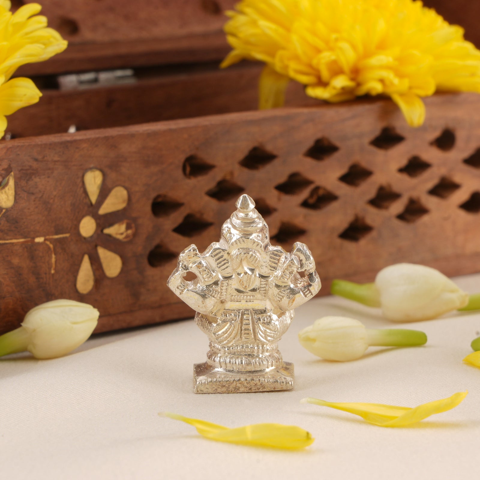Divine Vinayaka Murti Silver Idol