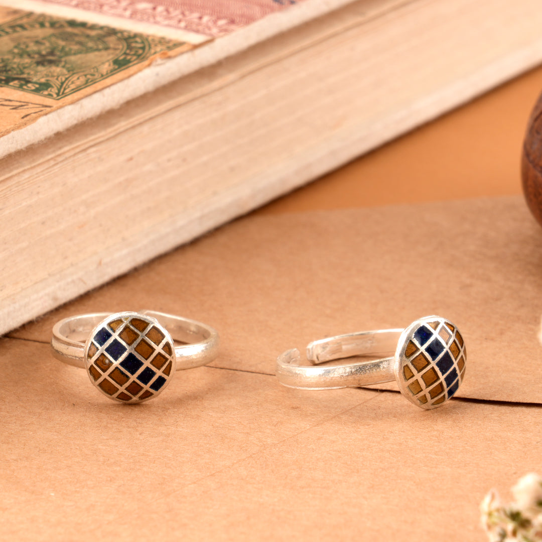 Round Shape Enamel Silver Toe Ring