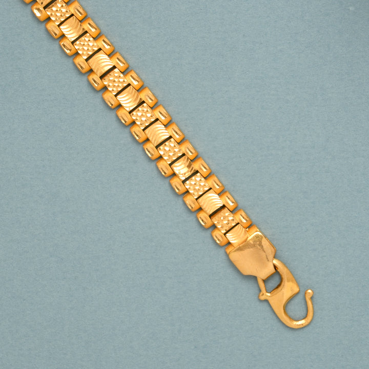 Regal Square Shape Link Gold Bracelet