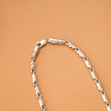 Sleek Silver Stride Men’s Chain