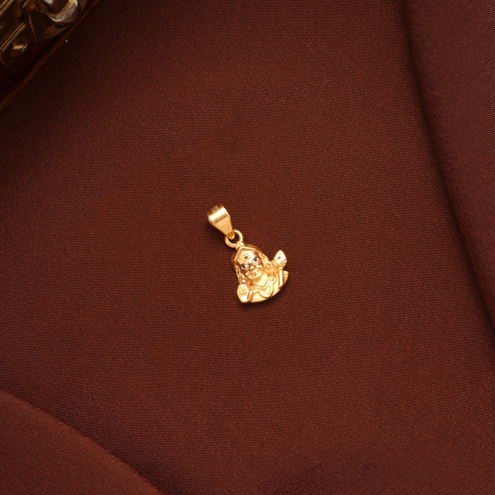 Divine Lord Murugan Gold Pendant