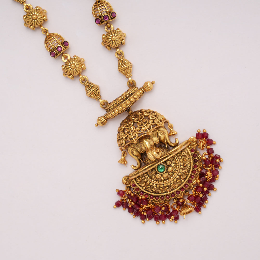 Antique Beautiful Elephant Motif Drops Golden Necklace