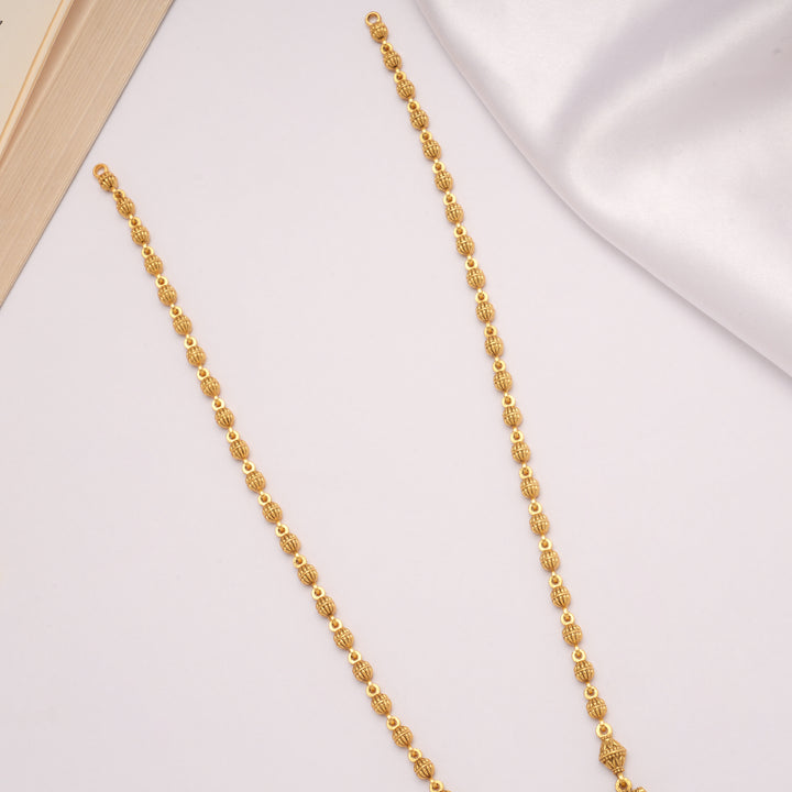 Antique Beautiful Elephant Motif Drops Golden Necklace