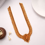 Grand Lakshmi Pendant with Golden Kasumalai