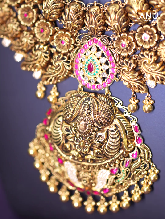 Customized Gold Haaram