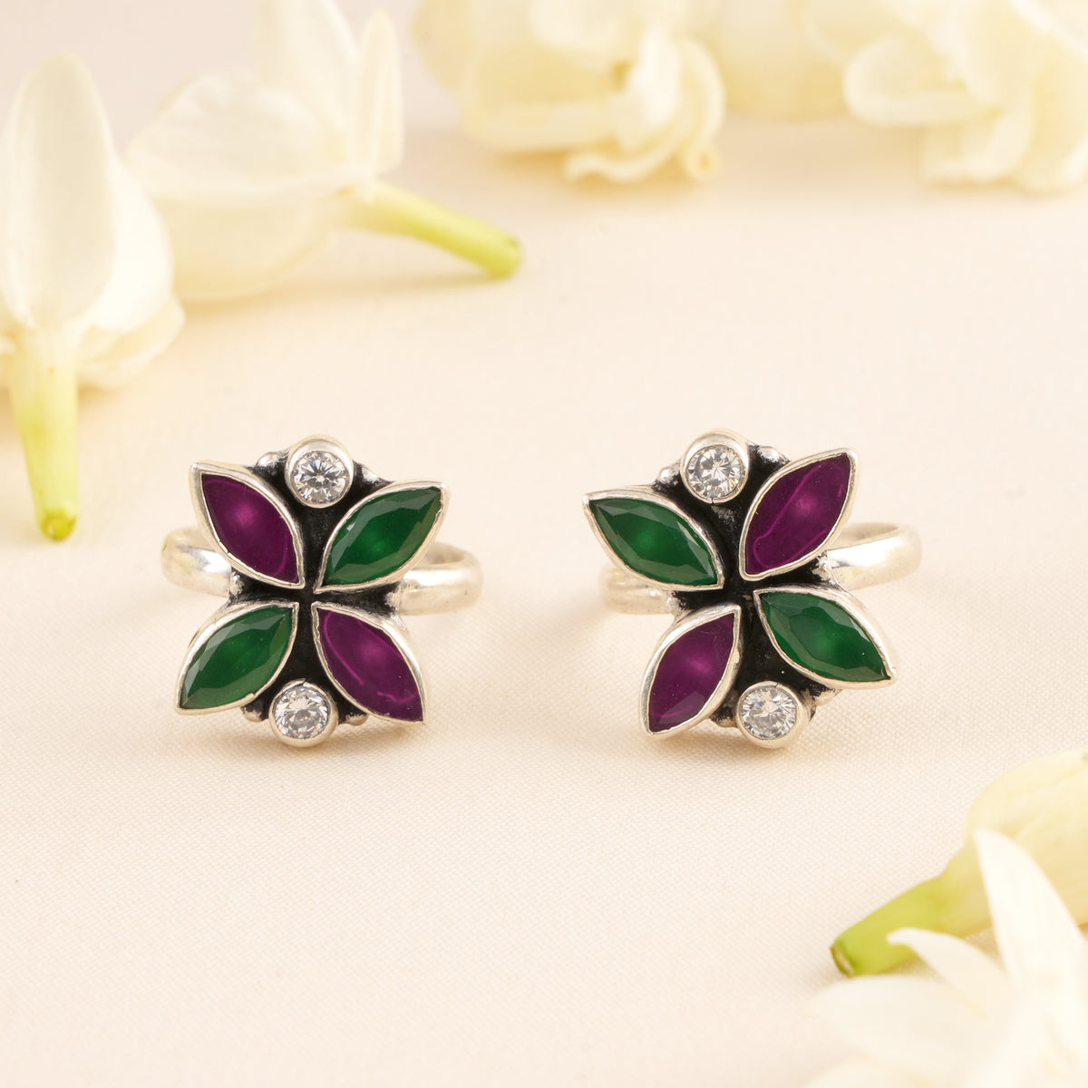 Ruby & Emerald Flower Design Toe Ring