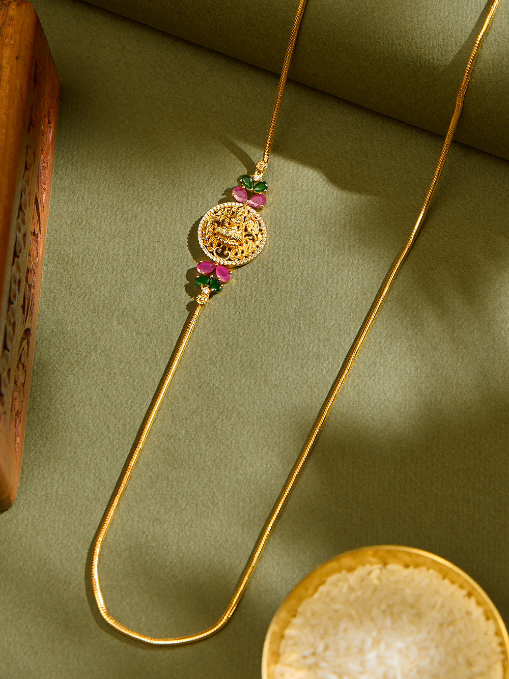 Circle Lakshmi Ruby & Emerald Mugappu Chain