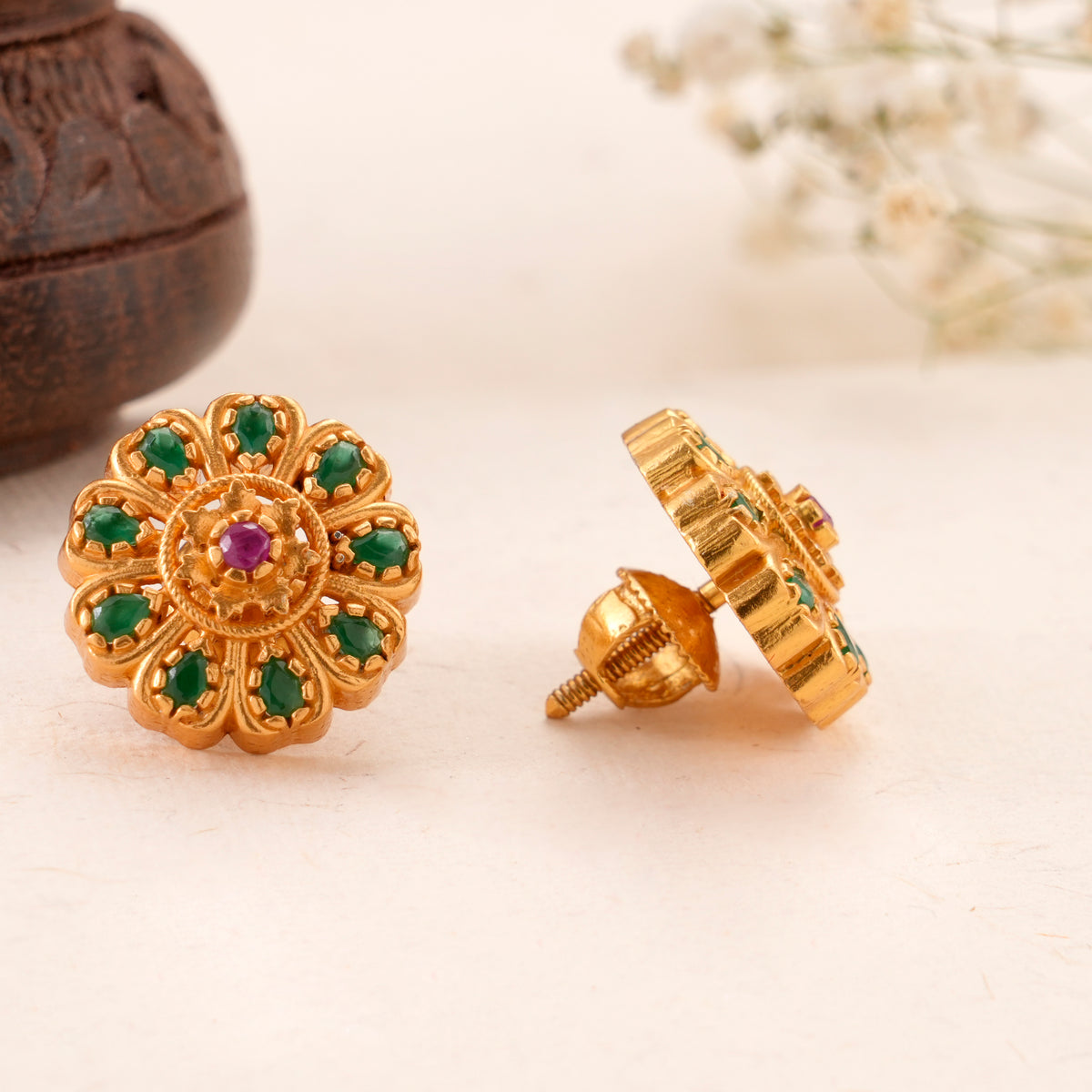 Ruby and Emerald Flower Pattern Kundan Stud