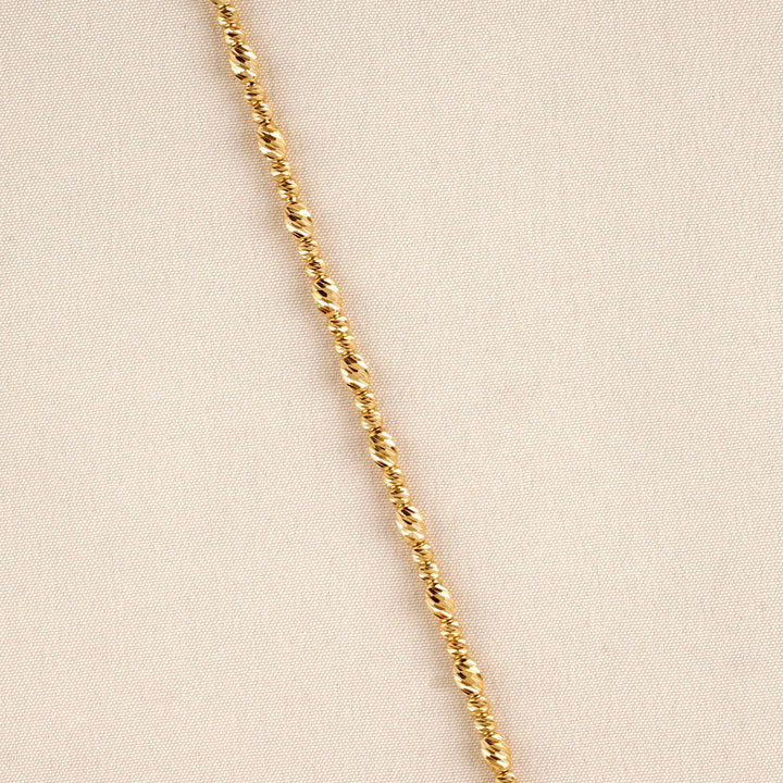Enhanced Loop Fancy Golden Bracelet