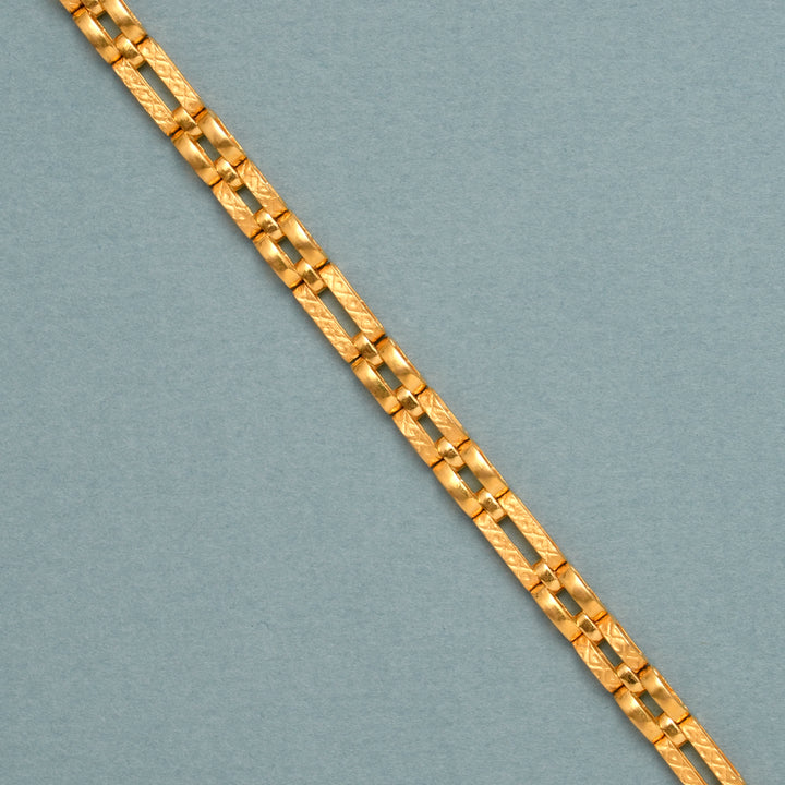 Elegant Dual Design Square Link Gold Bracelet