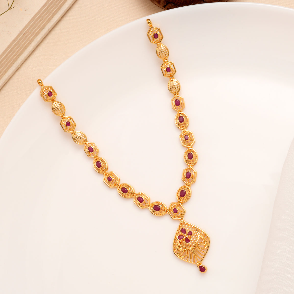 Geometric Ruby Filigree Pendant Necklace Set