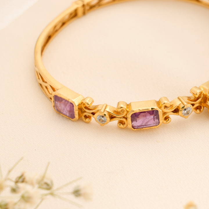Fancy Floral with Enamel Leaf Gold Kada