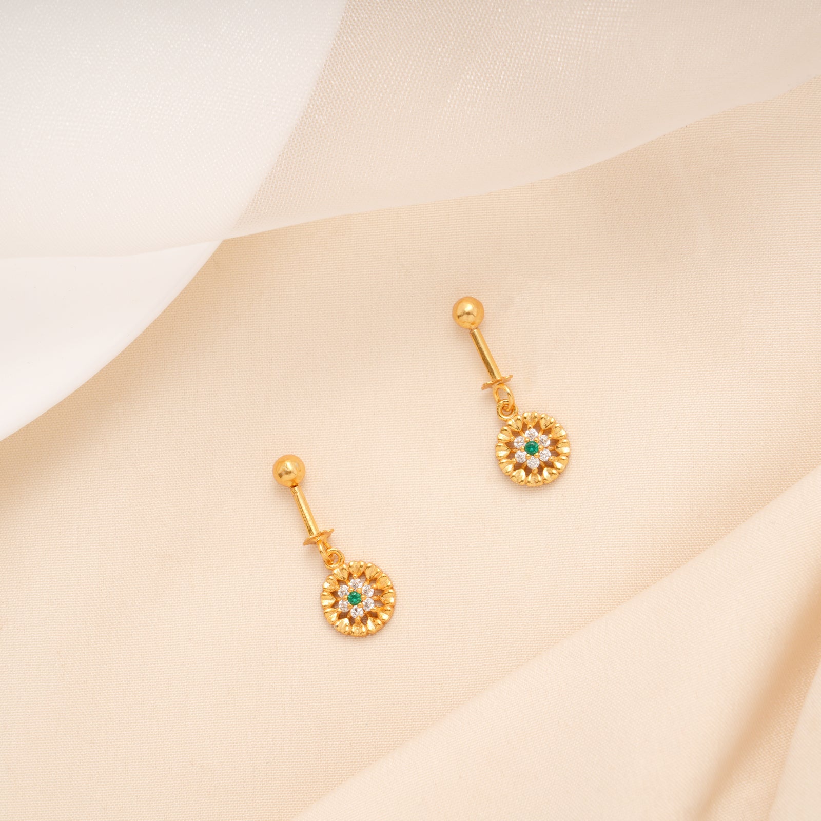 Traditional Round Floral Golden Koppu