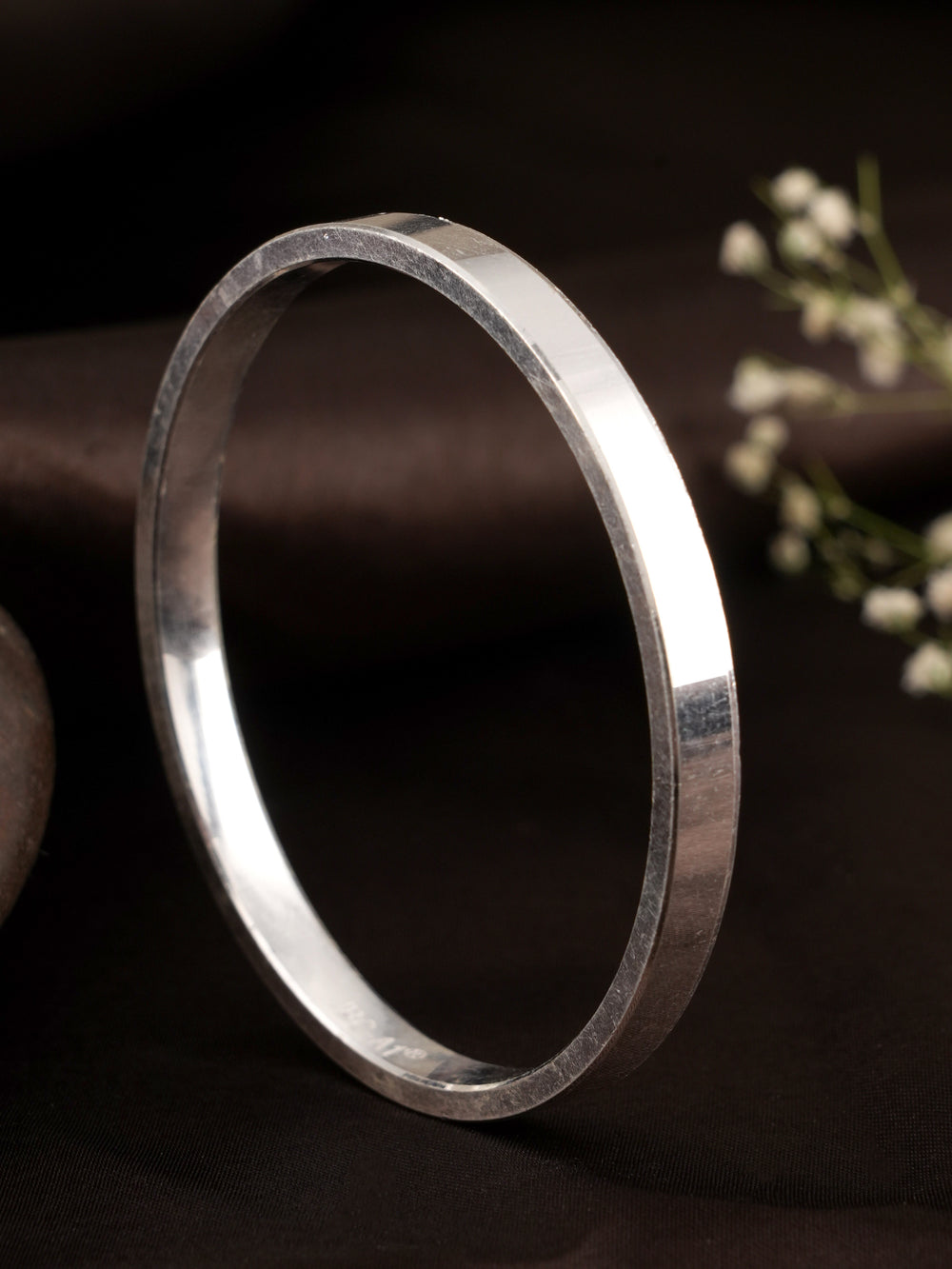 Fine Edge Plain Men's Silver Kada