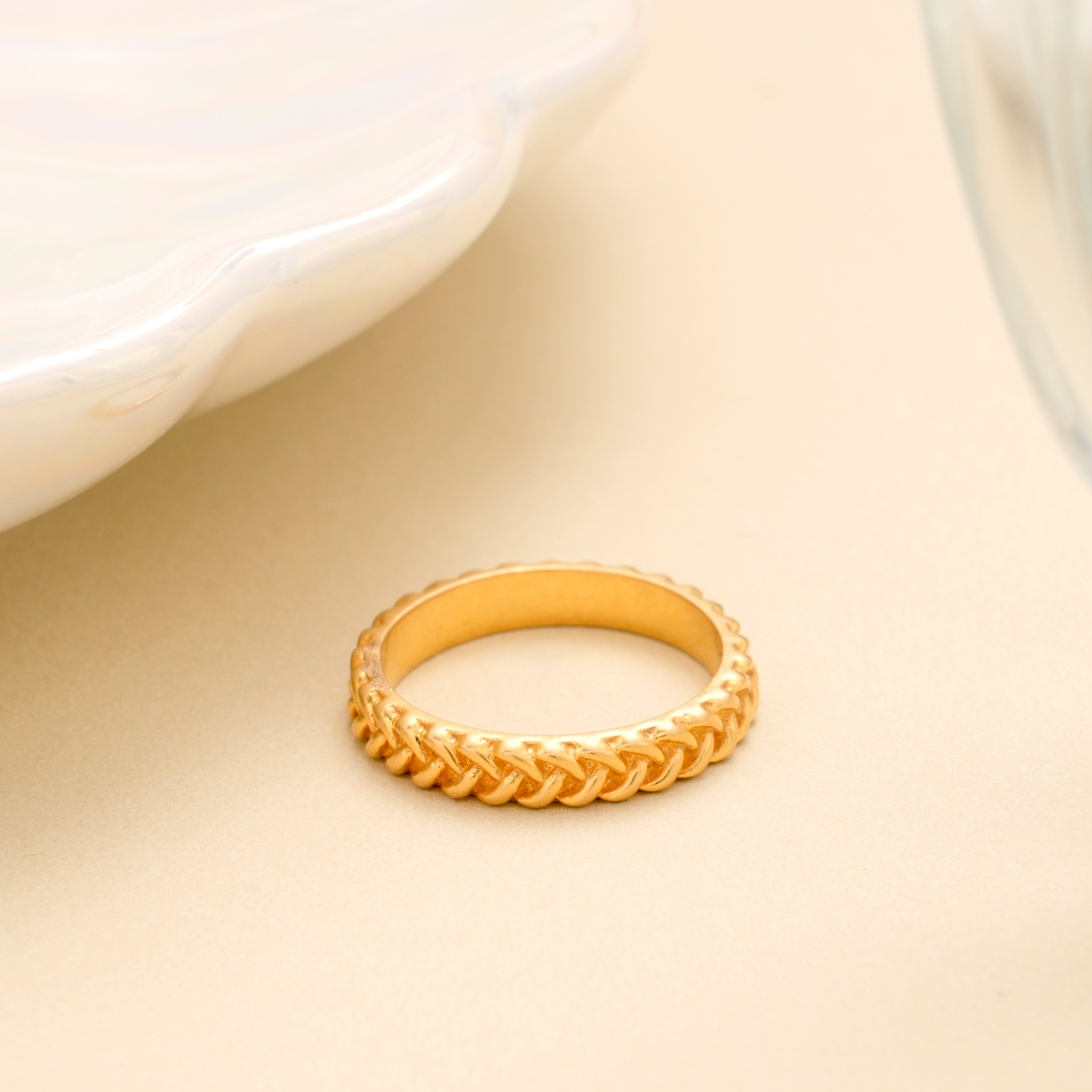 Trendy Gold Handshake Ring for Women | Sri Anu Jewellers