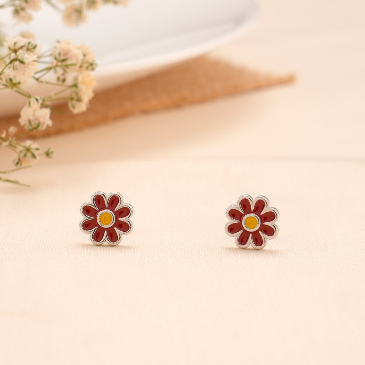 Red Daisy Flower Enamel Silver Stud