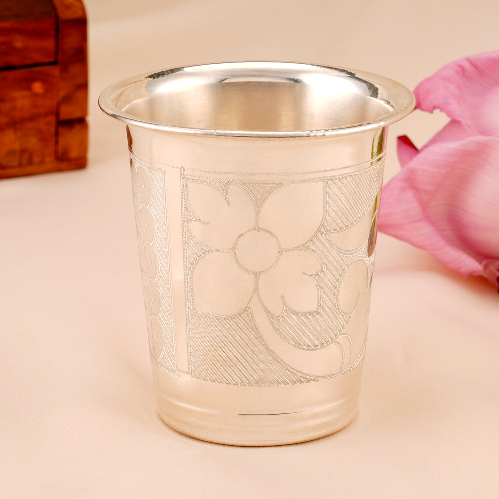 Classic Floral Design Silver Tumbler