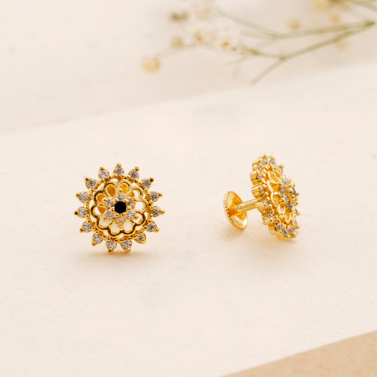 Floral Golden White Stone Kundan Stud