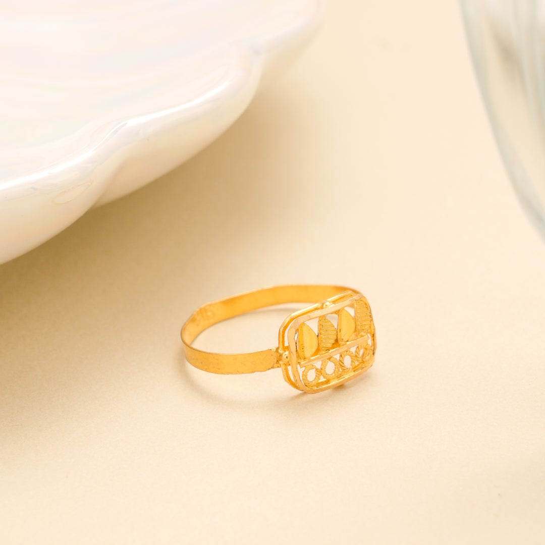 Vintage Square Motif Gold Ring