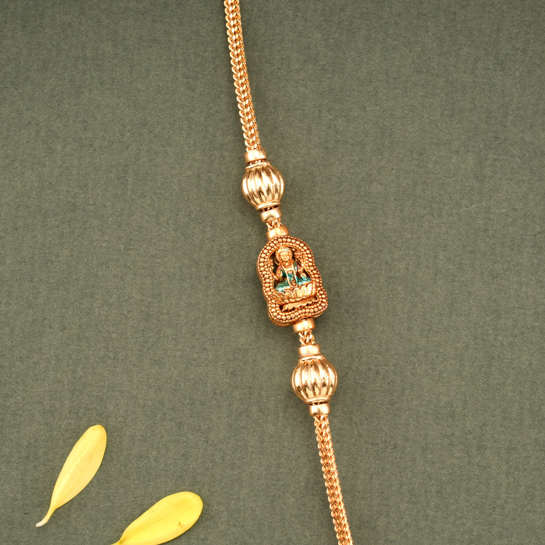 Classic Golden Lakshmi Mugappu Chain