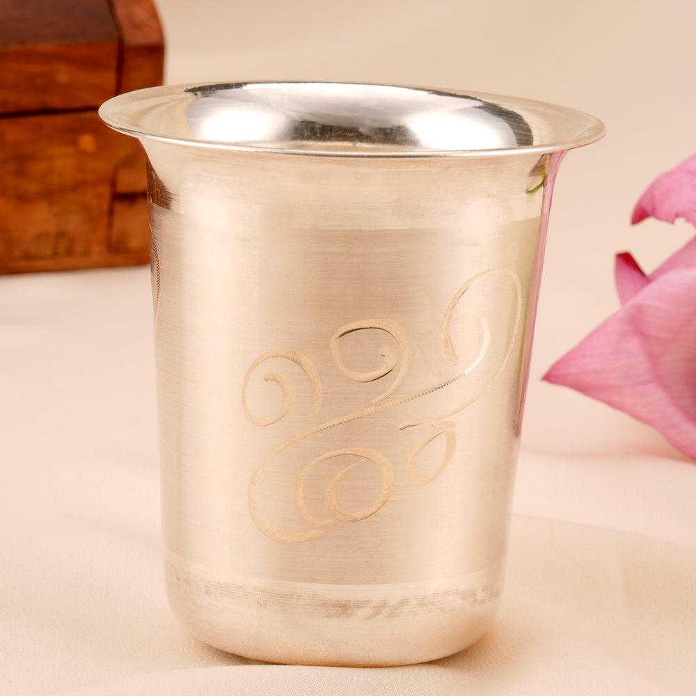 Traditional Leaf Design Silver Glass