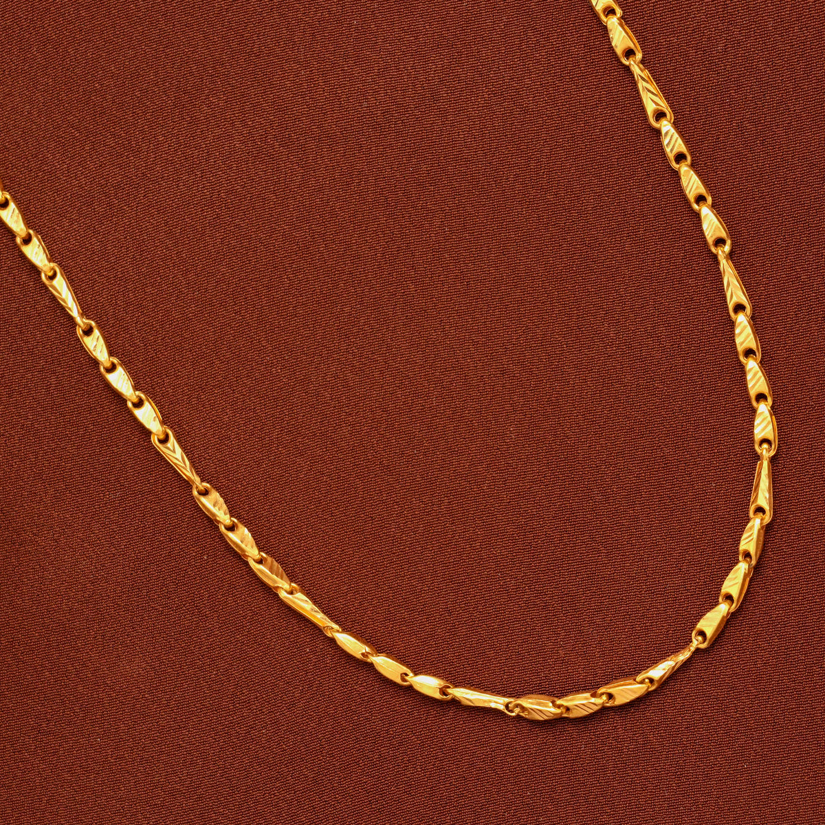 Iconic Wheat Design Gold Chain for Men