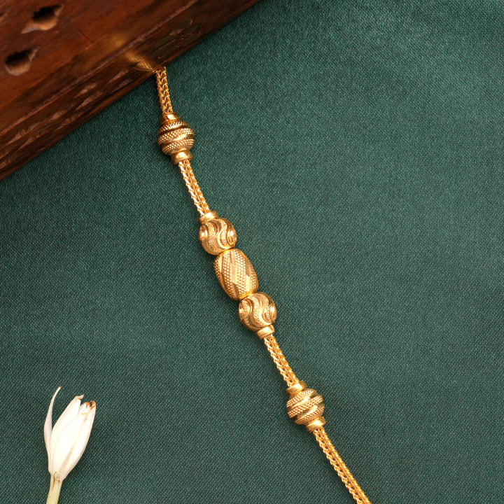 Textured Multi Gold Bead Mugappu Chain
