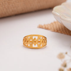 Whirlwind Design Golden Ring