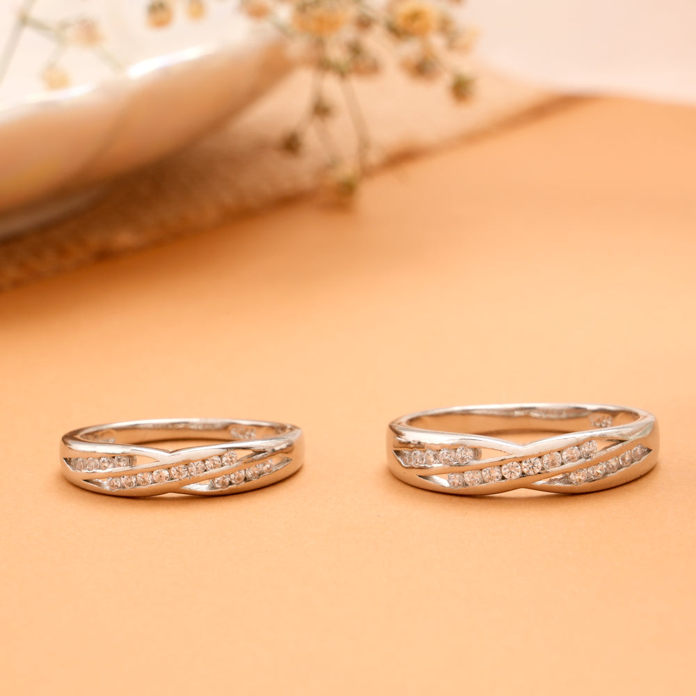 Fancy Criss Cross Style Band Silver Couple Ring