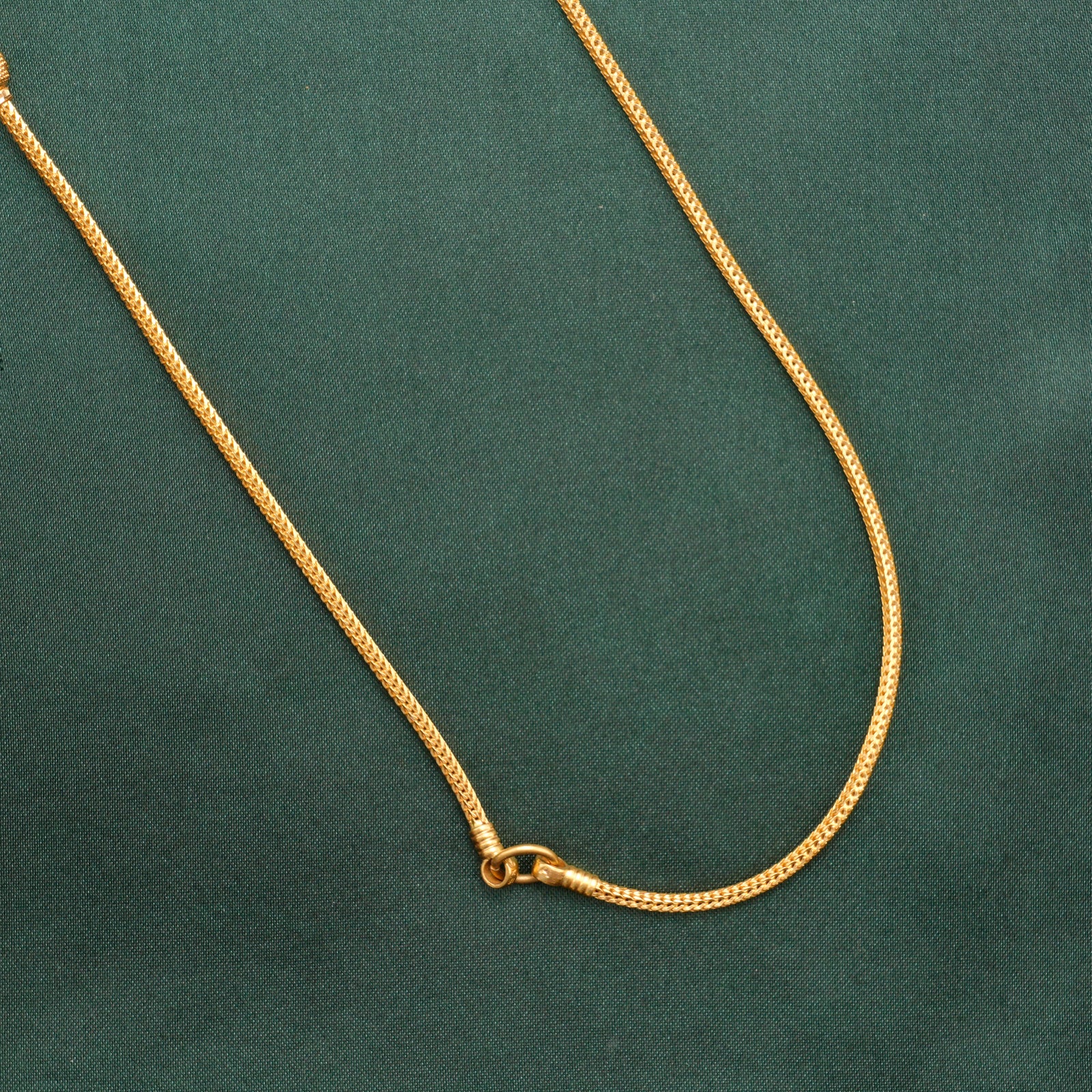 Classic Ball Cut Mugappu Gold Chain