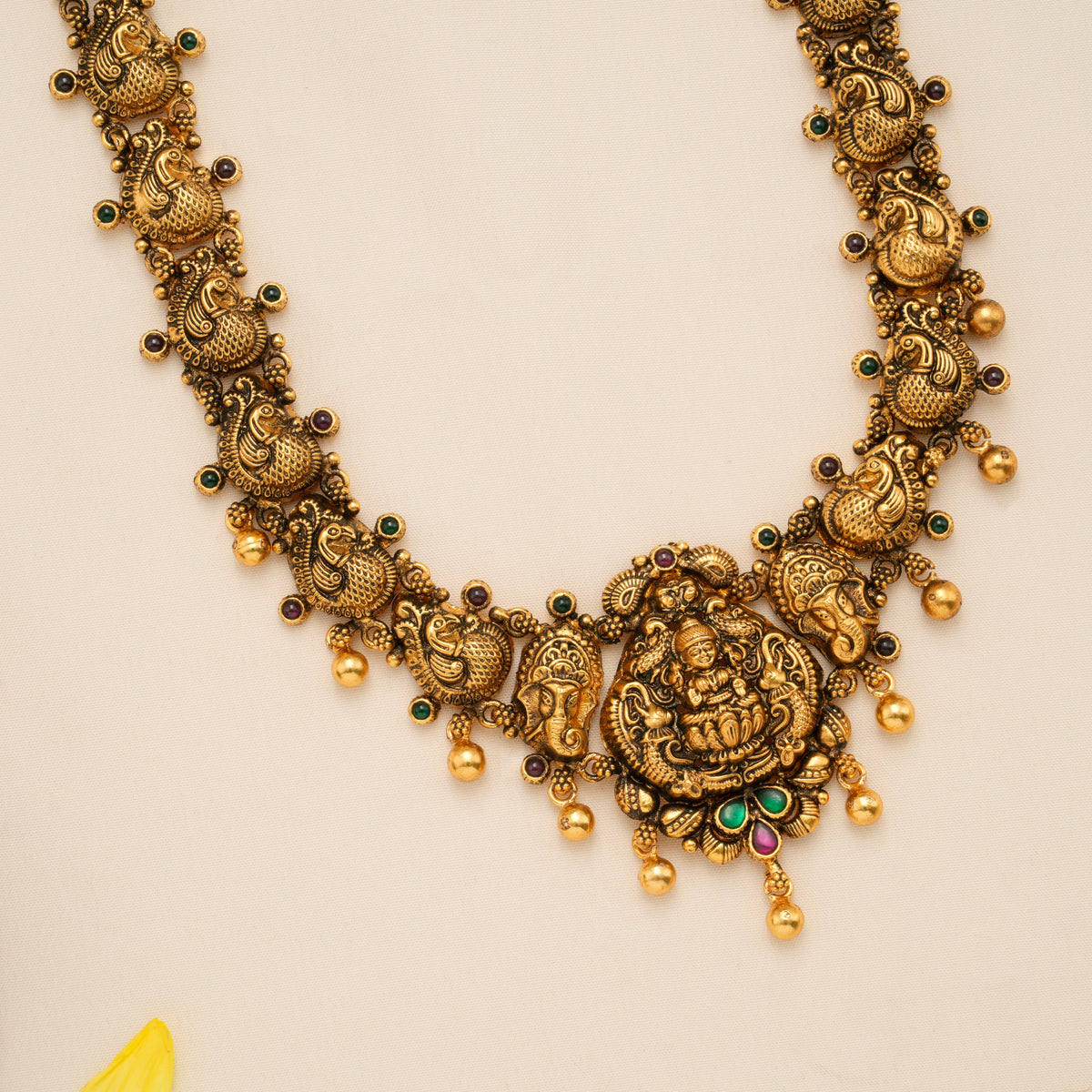 Gajalakshmi with Vinayagar Golden Bead Drop Haram
